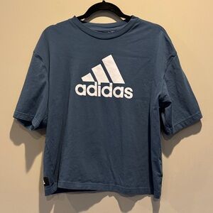 Adidas women’s Blue T-Shirt cropped